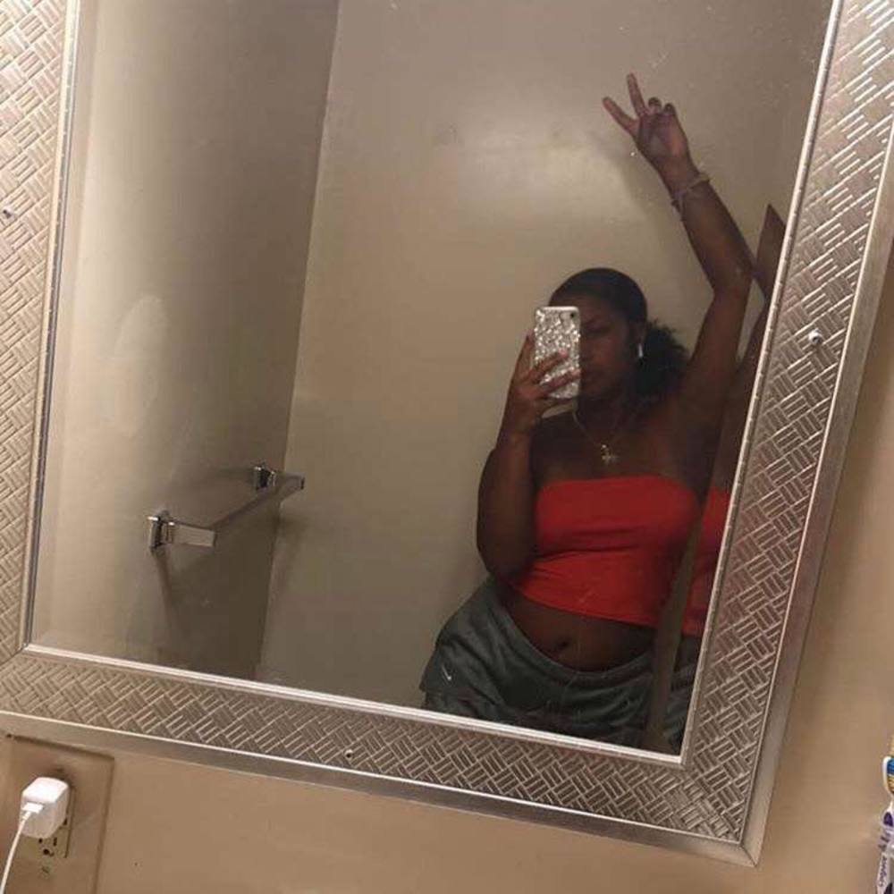 Meet your Posher, Aleea